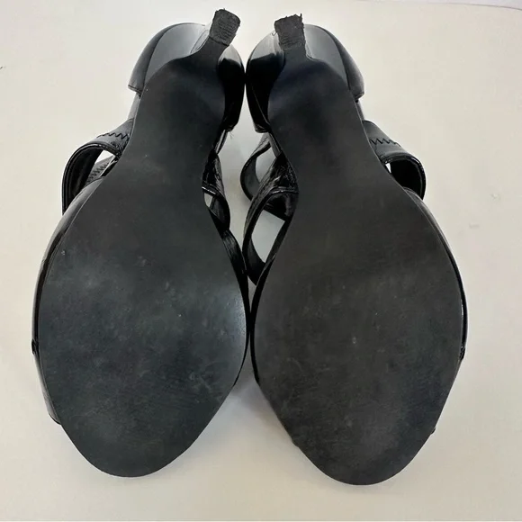 Women’s Preview International Zipper Patent Leather Strappy Heel Size 7 - Picture 3 of 6